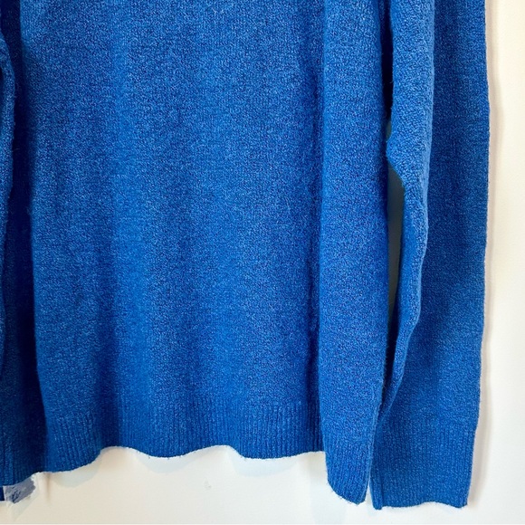 Sonoma Women's Blue Crew Neck Sweater - Size: Petite Large - Picture 5 of 6